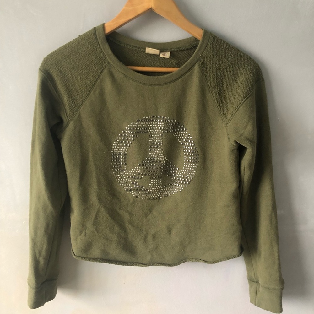 studded peace sign long sleeve